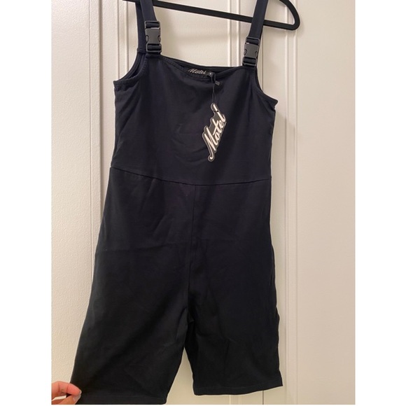 Buckle-strap romper - Picture 2 of 3